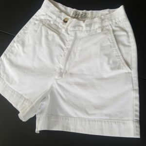 CHAZZZ by Charles Ghailian ♡ Super Sweet Vintage White Cotton Hi-Waist Shorts 7